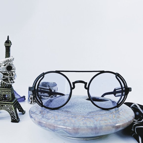 Brand New Vintage Black Steampunk Round Sunglasses: Embrace Unique Style! - Picture 1 of 6